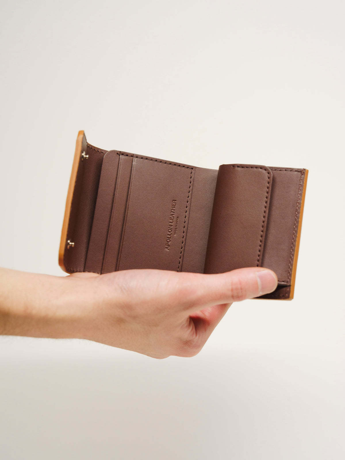 25Winter limited Snap wallet 02