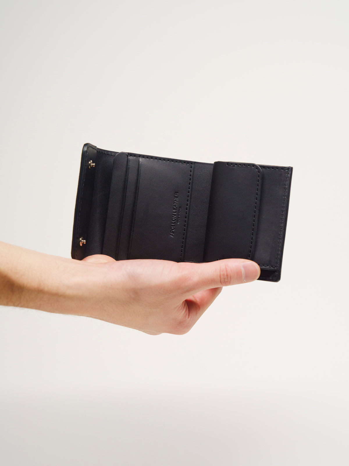 25Winter limited Snap wallet 02